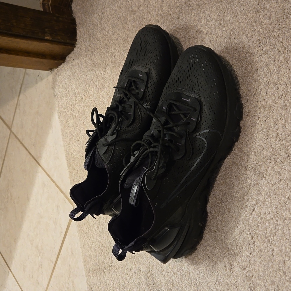 Nike Mens Shoes